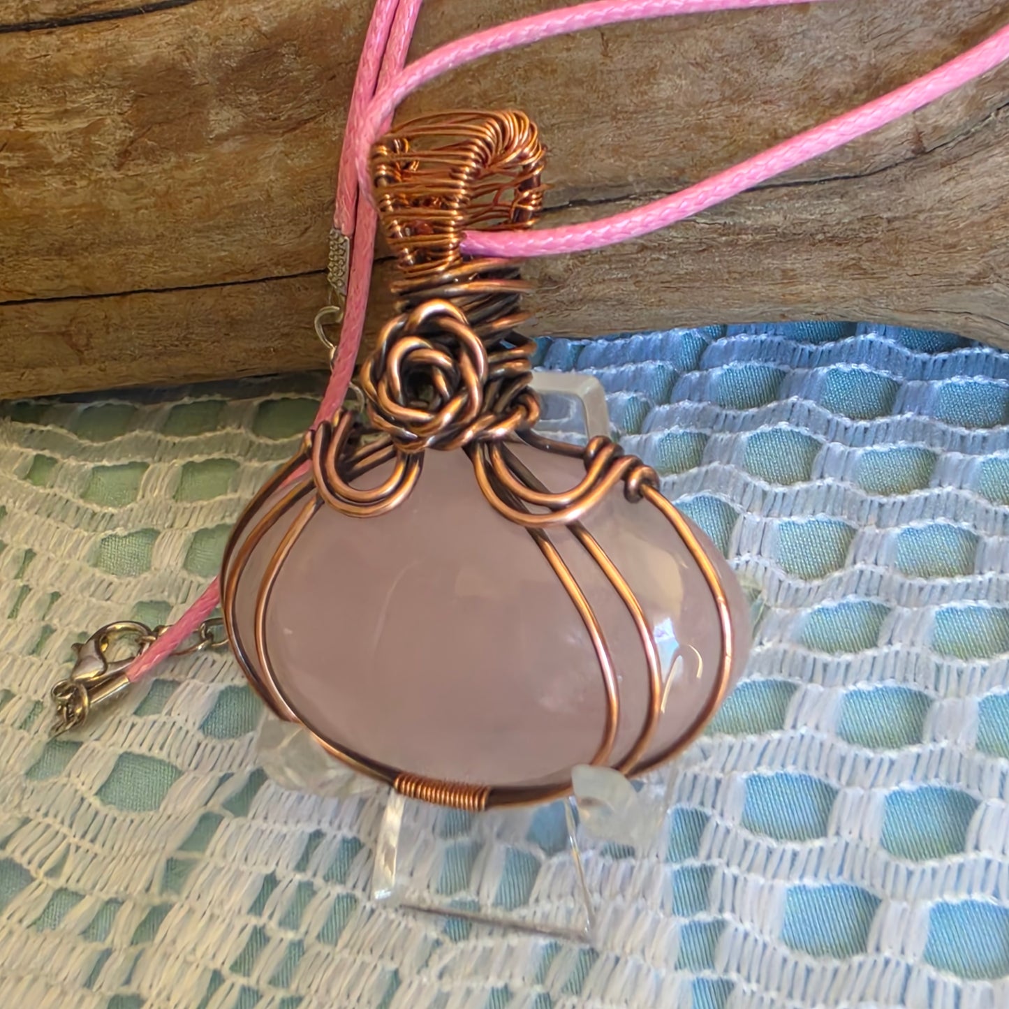 Rose Quartz Wire-Wrapped Pendant 🌸✨
