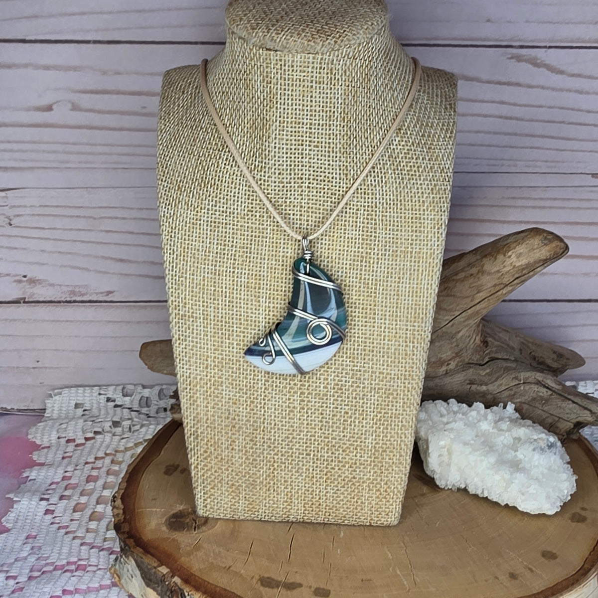 Dyed Agate Wire-Wrapped Pendant